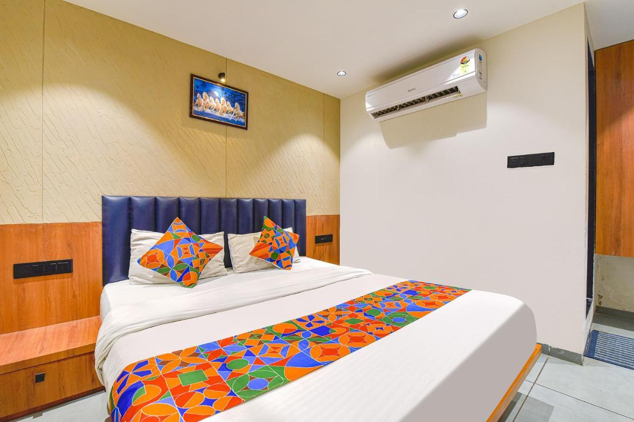 OYO 93041 Hotel Udhna Inn Surat Exterior foto