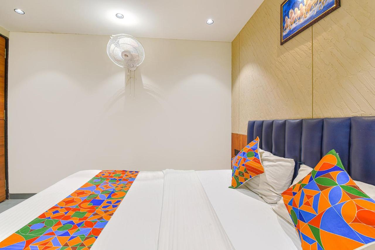 OYO 93041 Hotel Udhna Inn Surat Exterior foto