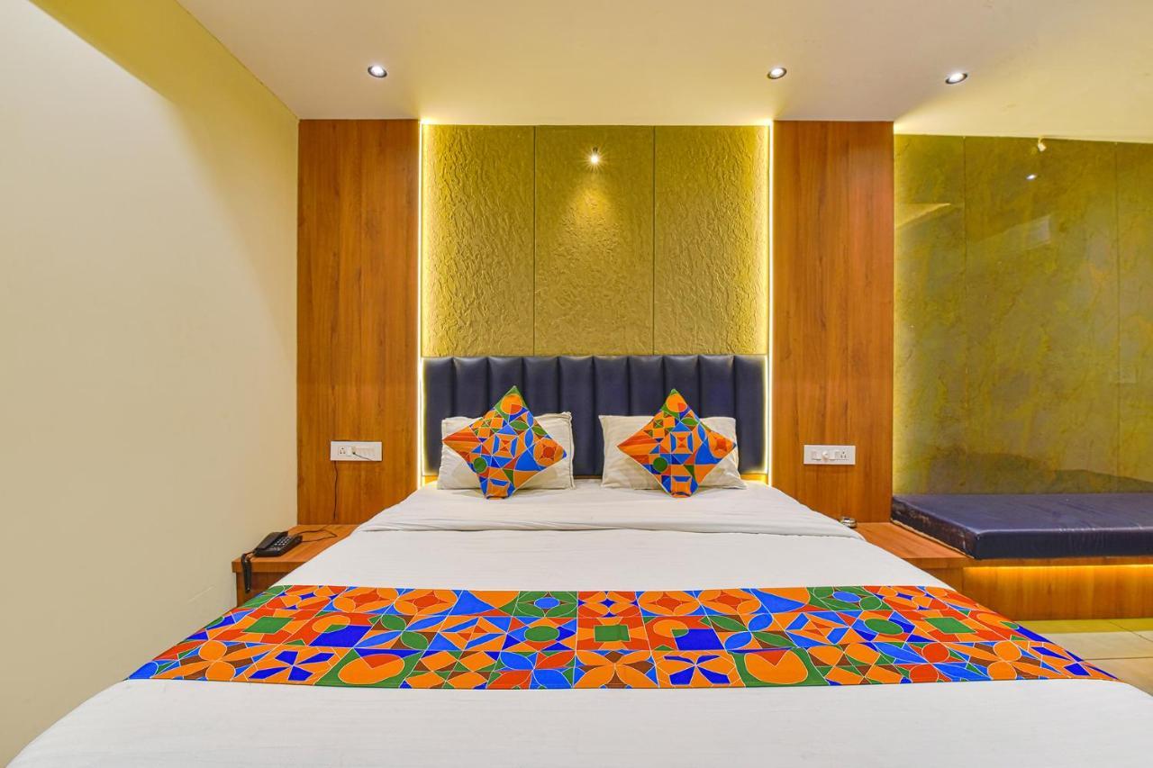 OYO 93041 Hotel Udhna Inn Surat Exterior foto