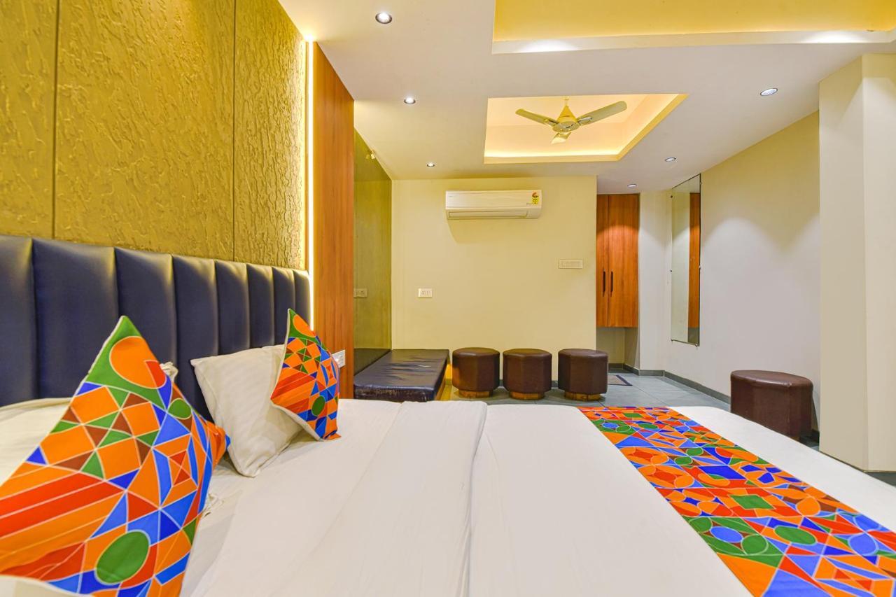 OYO 93041 Hotel Udhna Inn Surat Exterior foto